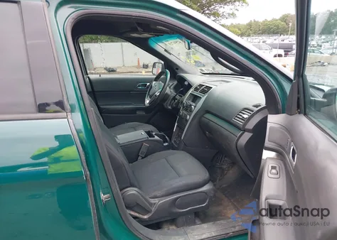 2015 Ford Police Interceptor z USA, uszkodzony, nr VIN 1FM5K8AR9FGB26798